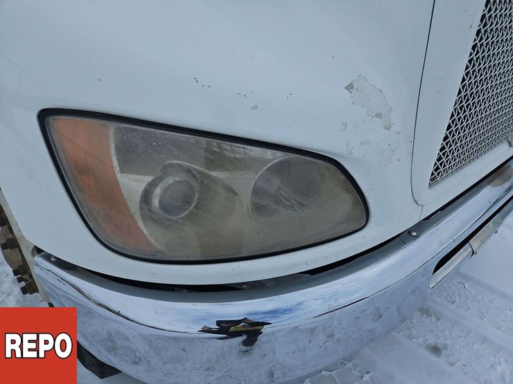 2016-kenworth-t370-image-25