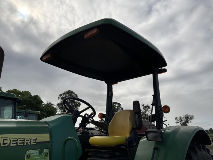 john-deere-7220-image-9