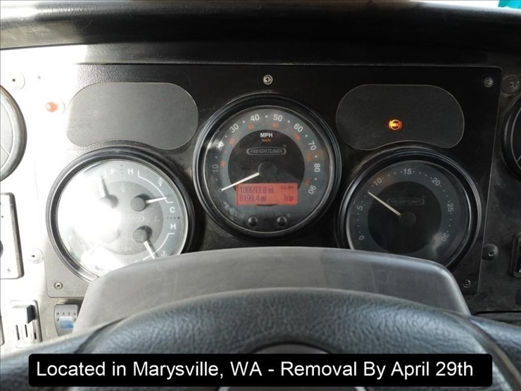 2008-freightliner-mt45-image-11