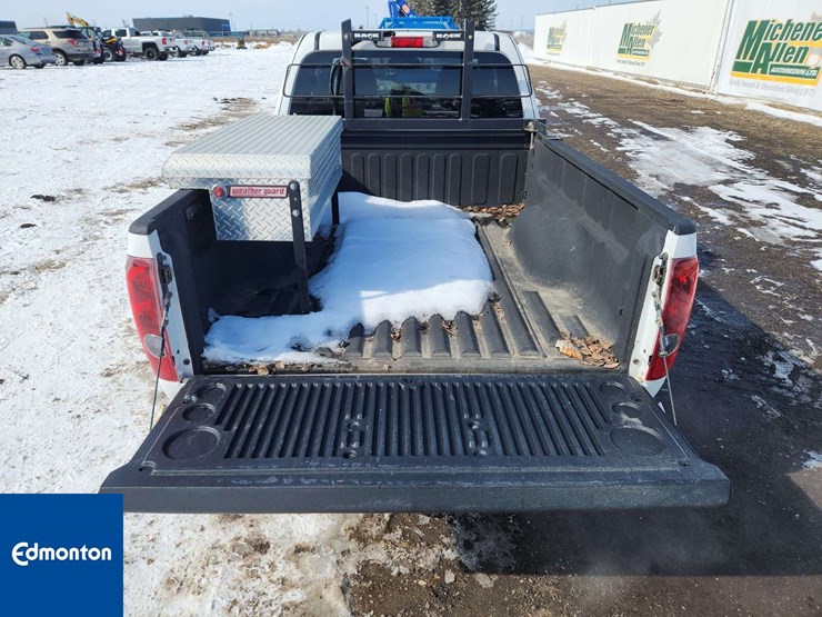 2012-chevrolet-colorado-image-16