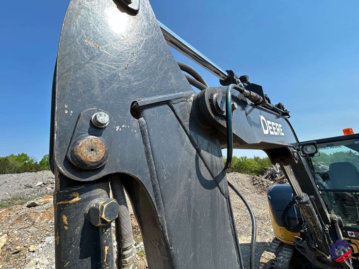 2021-deere-60g-image-41