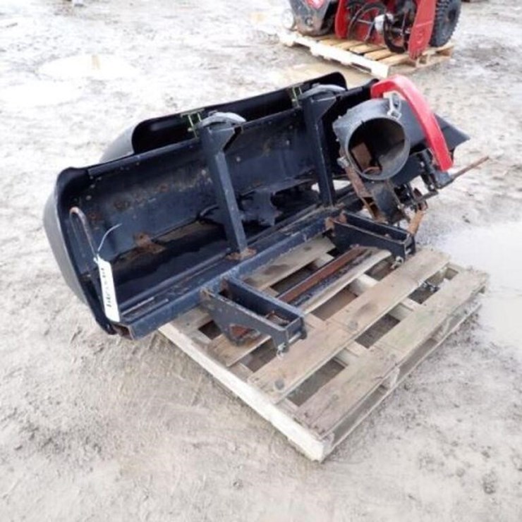 Toro E-Z Vac Mower Attachment