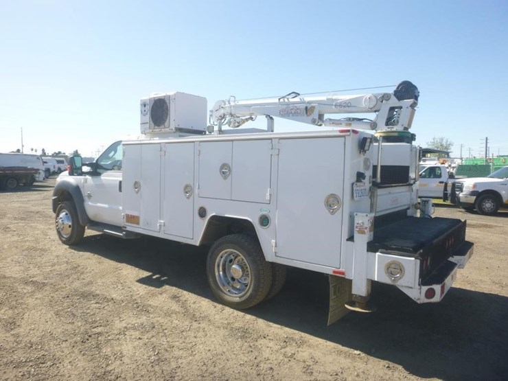 2015-ford-f550-image-4