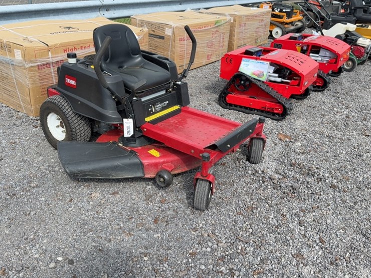 #4064-•-toro-z4200-zero-turn-mower-image-3