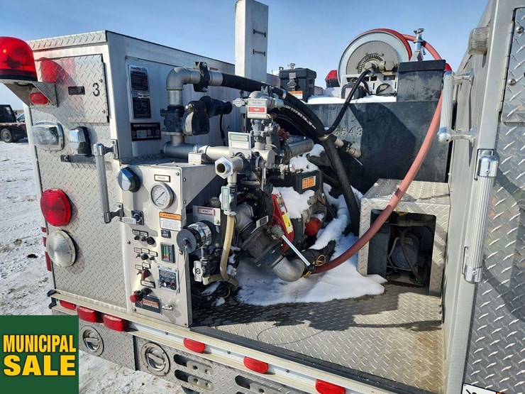 2005-ford-f550-image-28