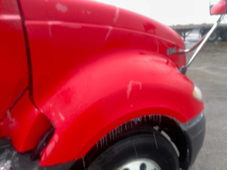 #234-•-2016-international-semi-tractor-(has-wi-title)-(denmark,-wi)-image-32