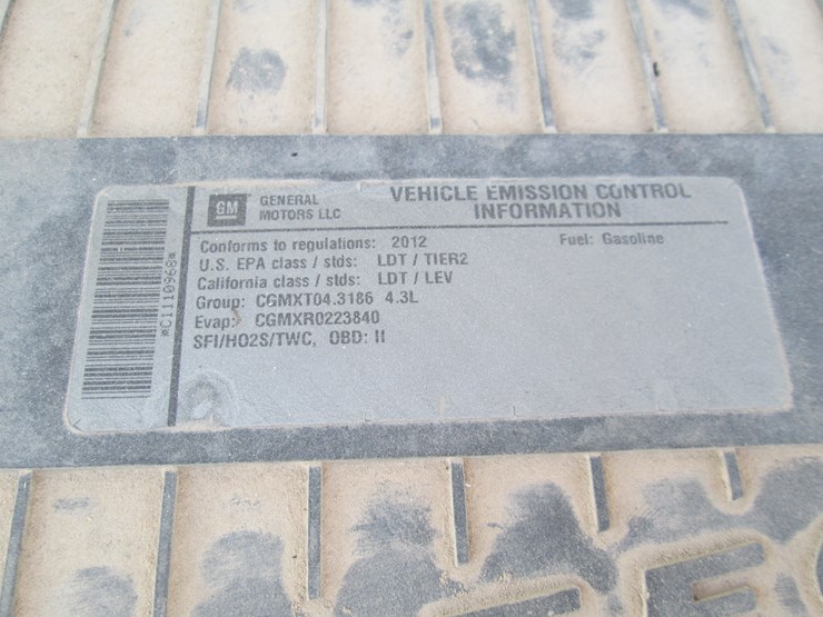 2012-chevrolet-express-g1500-image-21