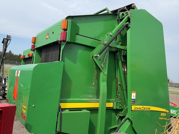 john-deere-469-image-4