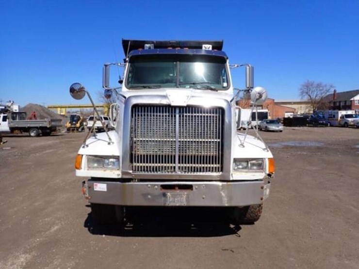 2000-western-star-5900-image-2