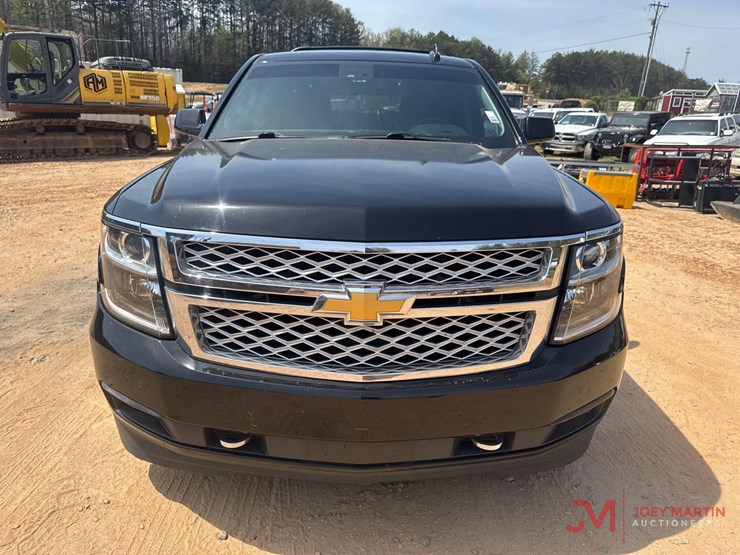 2016-chevrolet-tahoe-image-9