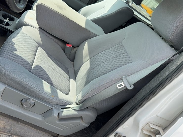 2012-ford-f150-image-17