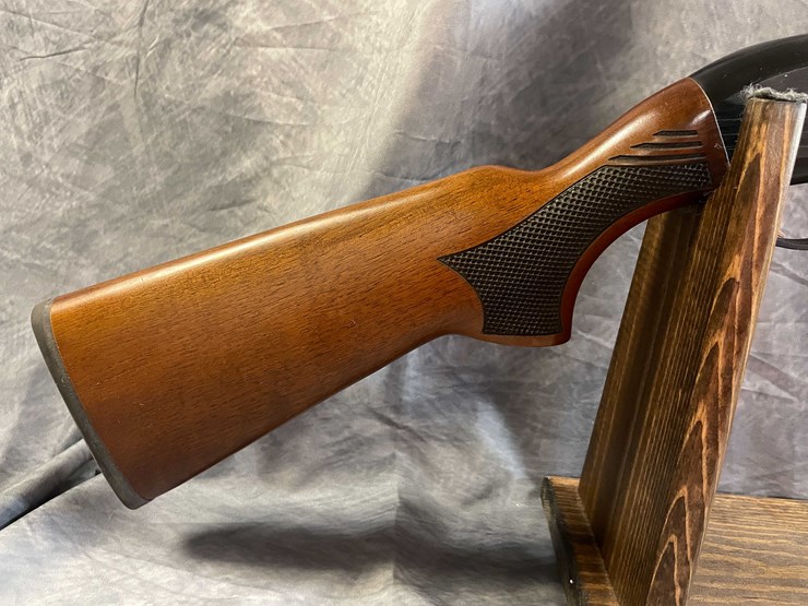 #10098-•-hatfield-sas,-20-ga.-semi-auto-shotgun,-sn:-20a23-00334-image-3