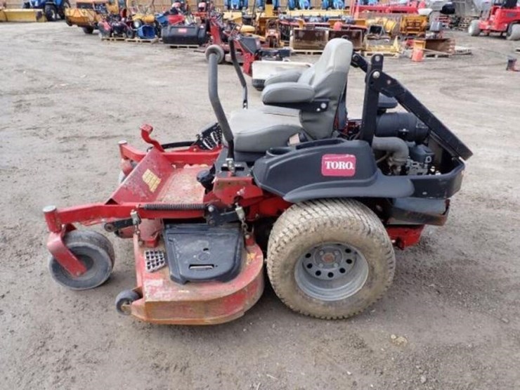 2017-toro-z-master-3000-series-zero-turn-mower-749-image-8