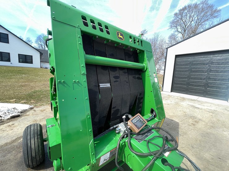 #142-•-john-deere-round-baler-(stoughton,-wi)-image-26