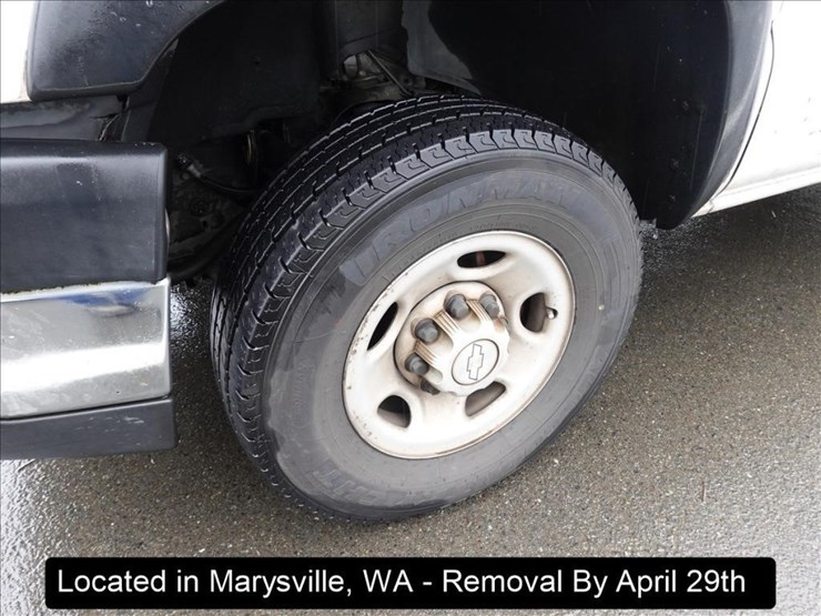 2007-chevrolet-2500-image-16