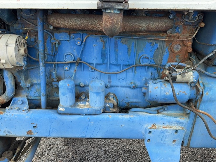 #3049-•-agri-power-9000-tractor-image-15