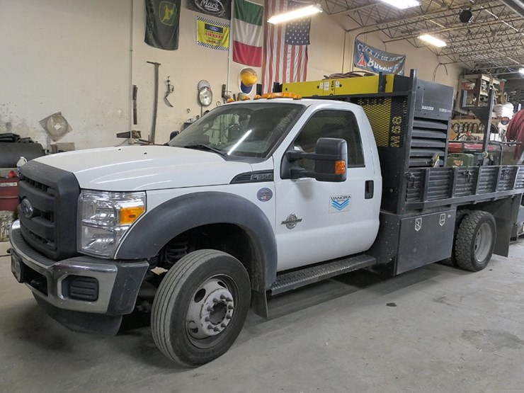2014-ford-f550-image-1