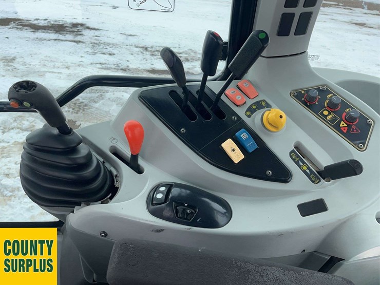 2007-massey-ferguson-4-image-16