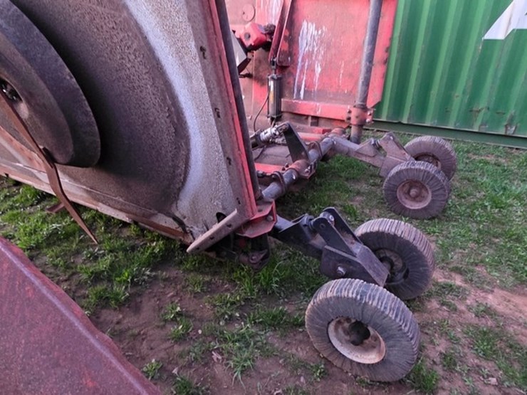 bush-hog-2620-image-16