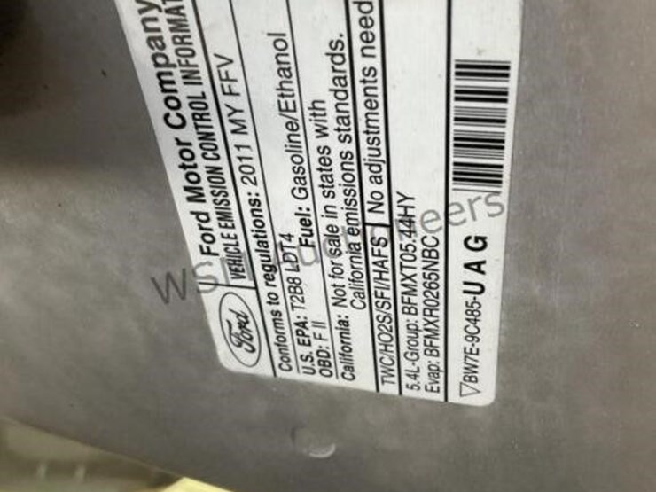 2011-ford-expedition-image-13