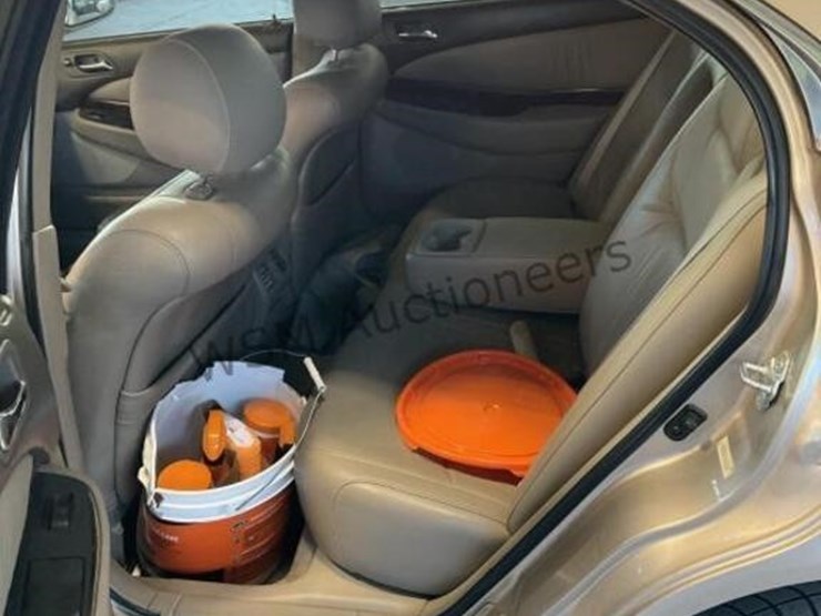 2001-acura-tl-3.2-sdn-image-23