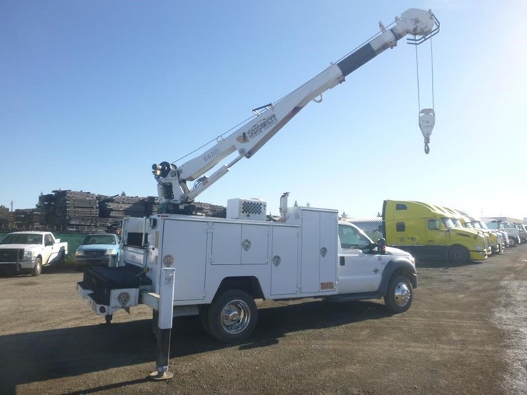 2015-ford-f550-image-15