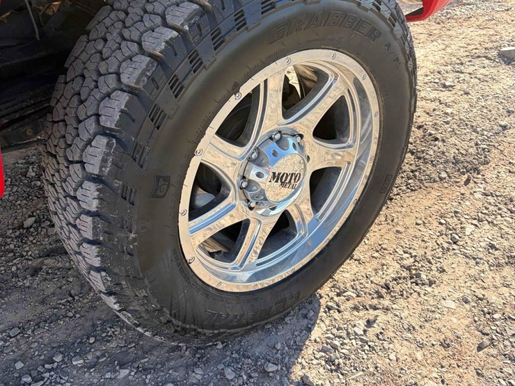 2016-ford-f350-image-13