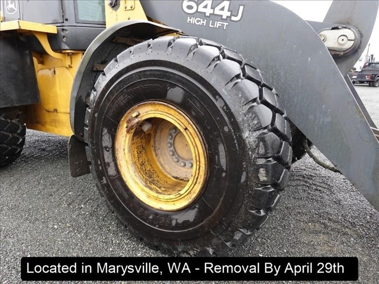 2004-deere-644j-image-23