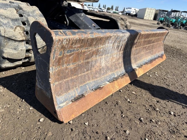 2020-bobcat-e26-image-10