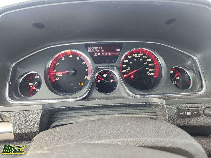 2014-gmc-acadia-denali-image-20