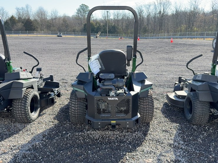 #4078-•-yakta-yxr-710-zero-turn-mower-image-9