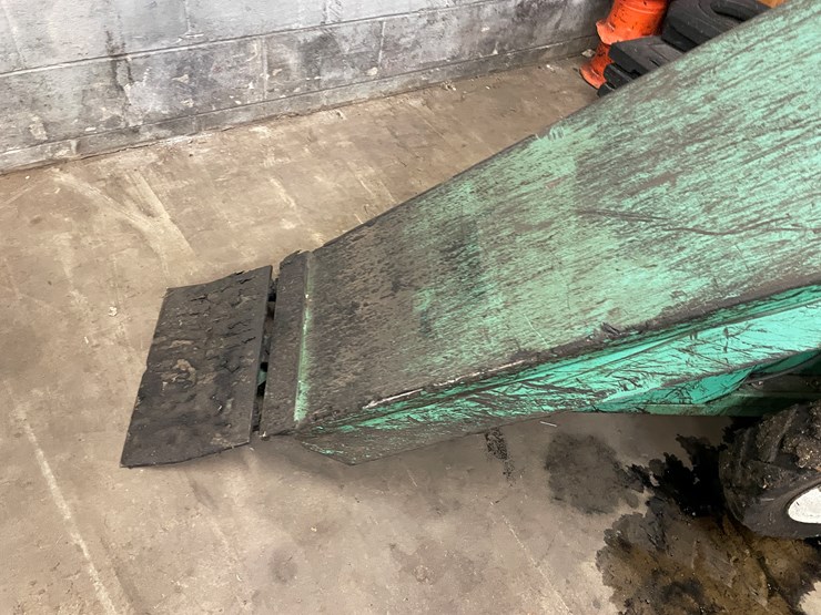 #2535-•-roof-warrior-roofing-scraper-(columbia-heights,-mn)-image-17