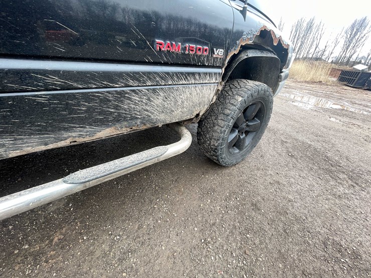 #204-•-1998-dodge-ram-truck-(has-wi-title)-(denmark,-wi)-image-26