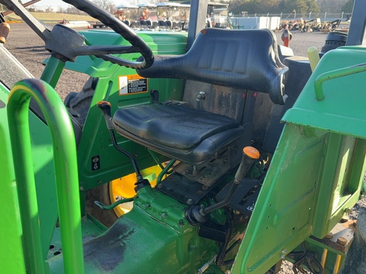 john-deere-5045d-image-17