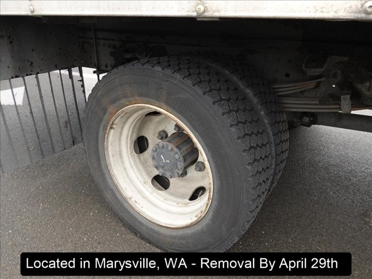 2018-hino-195-image-20