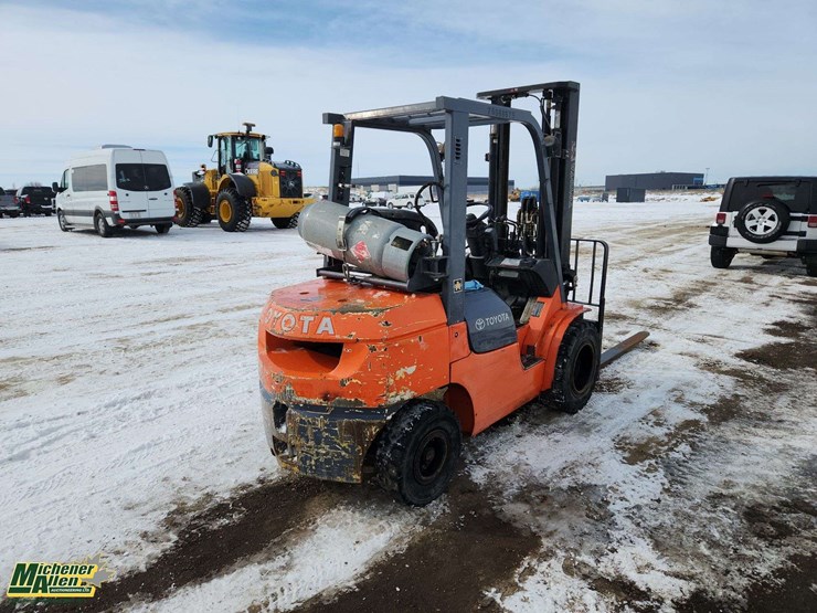 2005-toyota-7fgu30-image-5