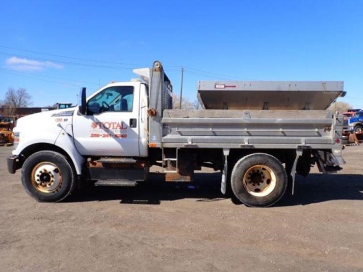 2016-ford-f650-image-7