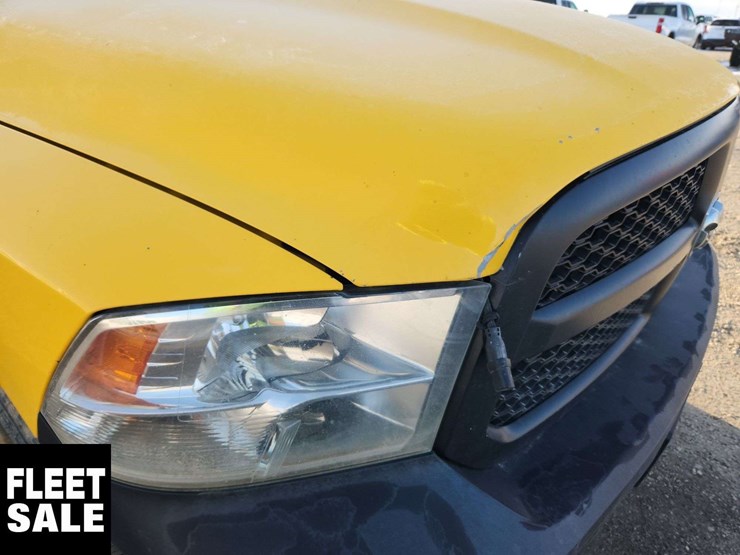 2019-ram-1500-classic-image-31