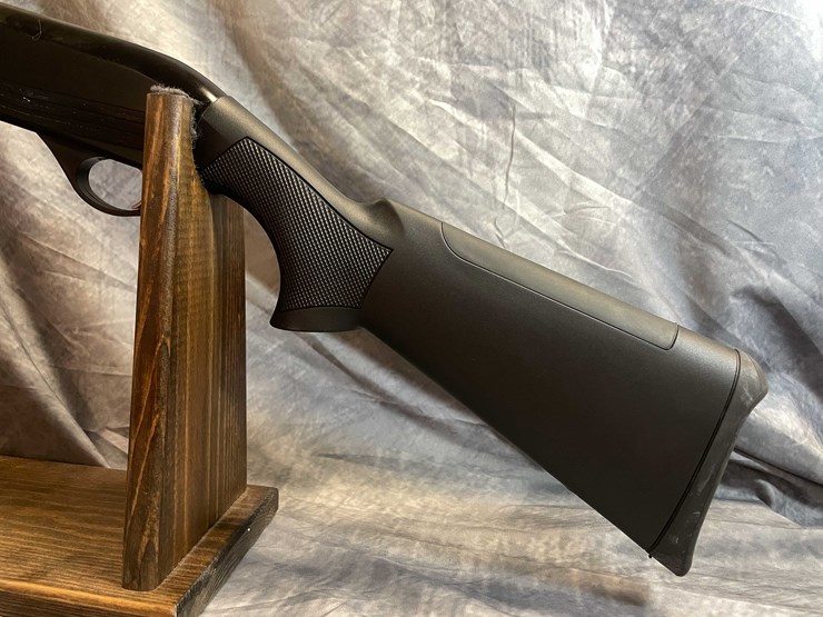 #10096-•-hatfield-sas,-12-ga.-semi-auto-shotgun,-sn:-12a22-003897-image-10