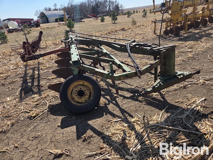 john-deere-5-image-3