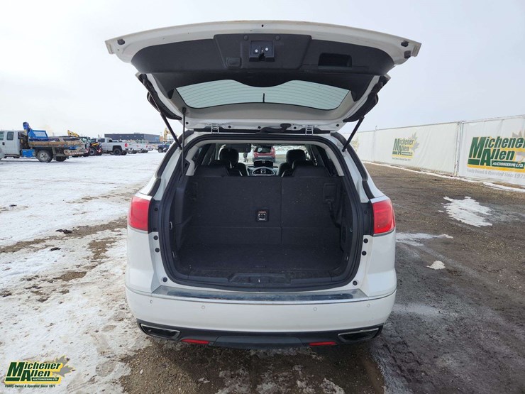 2017-buick-enclave-image-17