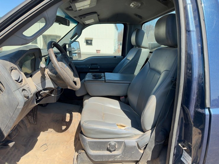 2015-ford-f250-xl-image-21