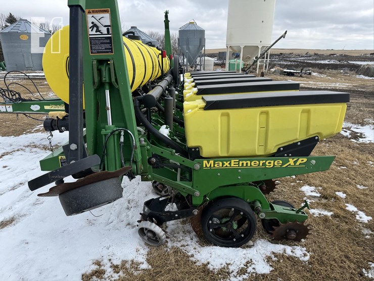 john-deere-1750-image-6