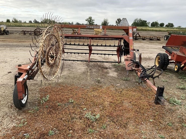 h-&-s-hay-machine-ii-image-2