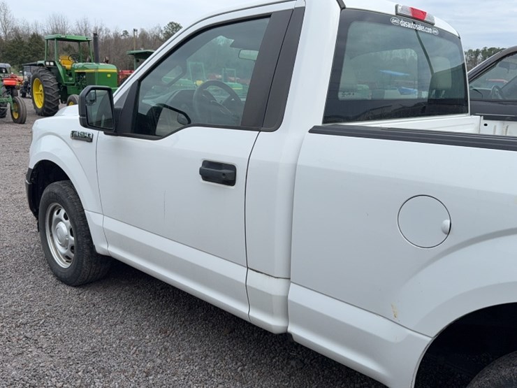 2018-ford-f150-image-12