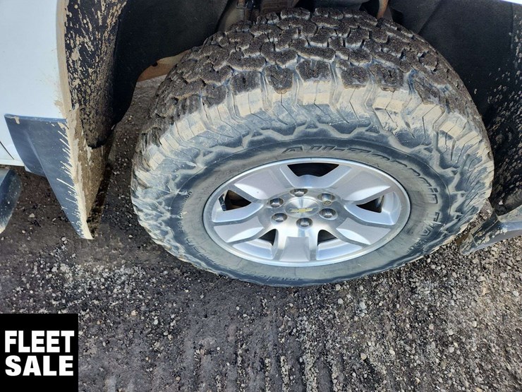 2016-chevrolet-silverado-1500-image-13