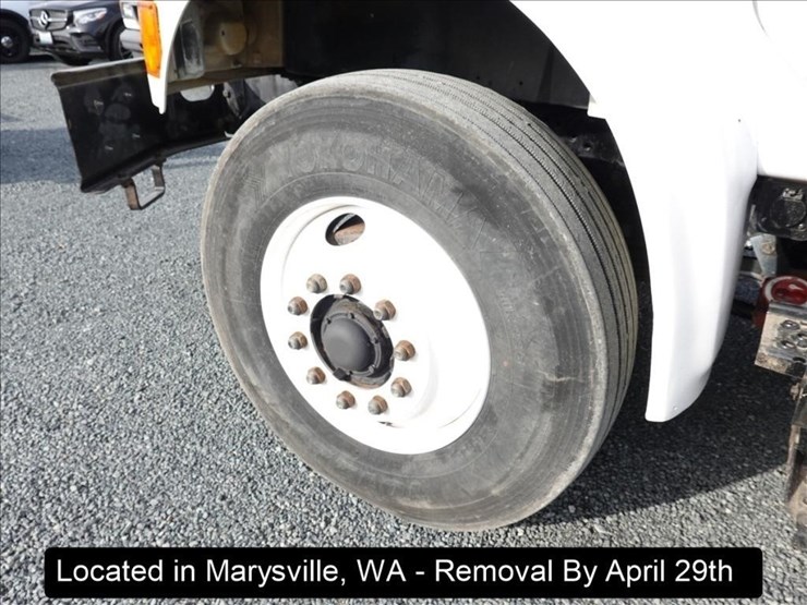 2001-international-4900-image-22