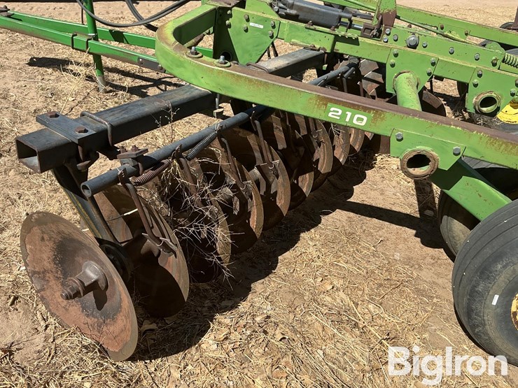 john-deere-210-image-20