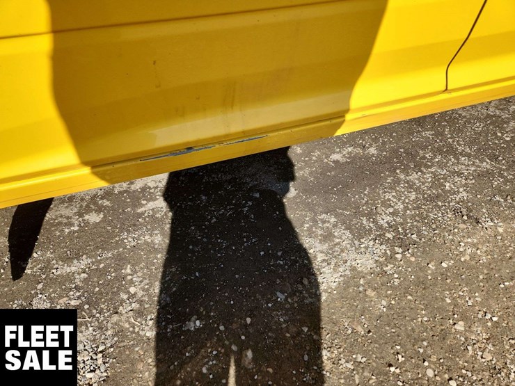 2019-ram-1500-classic-image-36