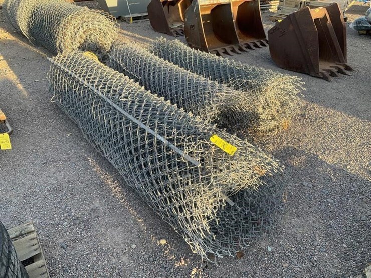 (3)-rolls-of-chainlink-image-4